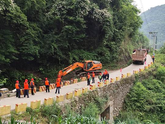 圖示, 示意圖

中度可信度描述已自動生成:ver1