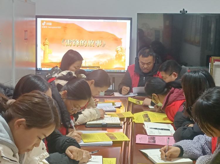 簡篇-【懷遠(yuǎn)街道郁林路社區(qū)】新時代文明實(shí)踐站開展“學(xué)雷鋒?文明實(shí)踐我是行動者”志愿服務(wù)活動