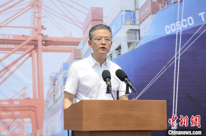 廣西北部灣經濟區(qū)規(guī)劃建設管理辦公室常務副主任魏然致辭 翟李強 攝