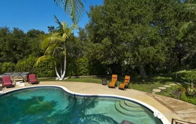 王寶強美國豪宅曝光！房本寫了他和馬蓉的名字