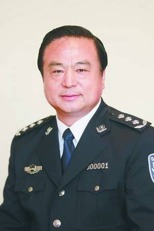 昨日下午,中央紀委監(jiān)察部宣布天津市政協(xié)副主席、市公安局局長武長順涉嫌嚴重違紀違法,目前正接受組織調(diào)查。