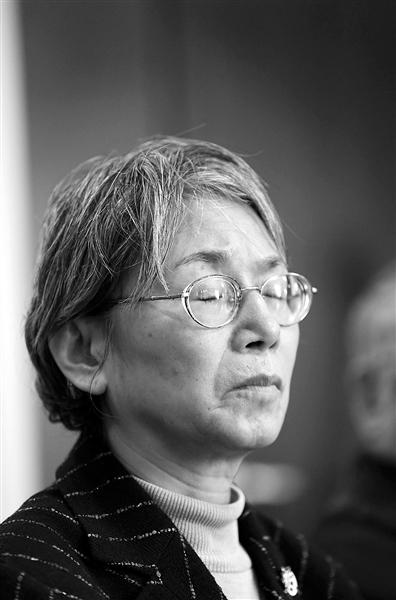 開國(guó)上將宋任窮之女向文革受害老師同學(xué)道歉