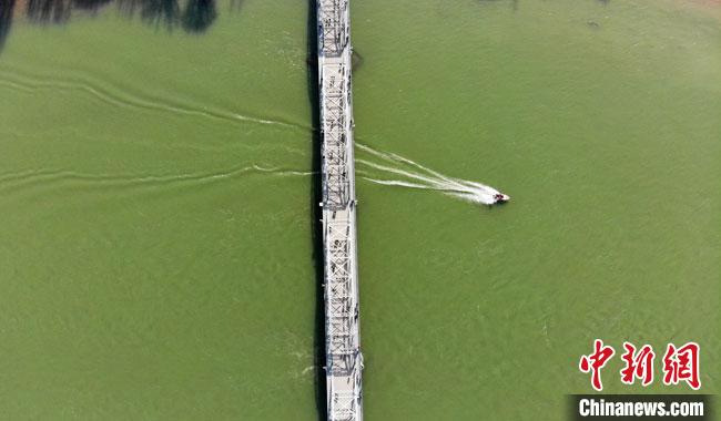 圖為2021年初，黃河蘭州段風(fēng)光。　楊艷敏 攝