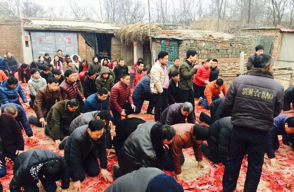 某村舉行宗親團(tuán)拜會(huì)。圖源：網(wǎng)絡(luò)