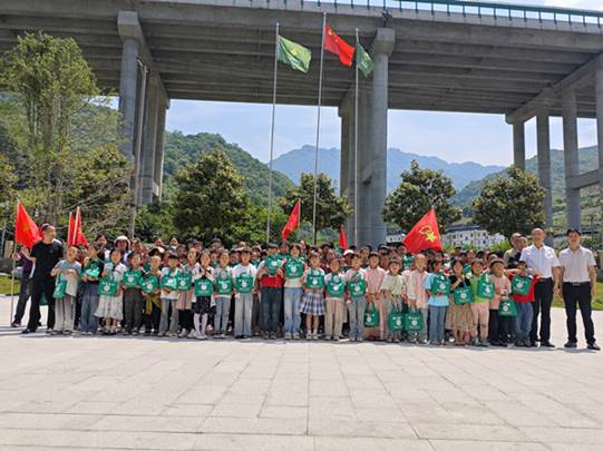 圖示, 示意圖 中度可信度描述已自動生成:ver1