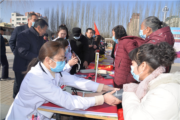 靖邊：“三八”送健康 情暖“半邊天”_fororder_微信圖片_20220304154516