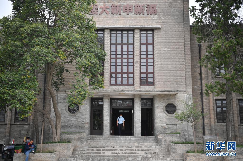 長(zhǎng)樂(lè)塬抗戰(zhàn)工業(yè)遺址中的福新申新大樓（6月9日攝）。