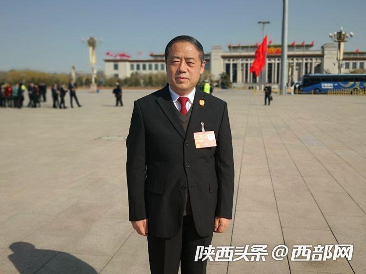 1503ecfc9f7081ee3c833ee98ba5ca95.jpeg 1503ecfc9f7081ee3c833ee98ba5ca95.jpeg