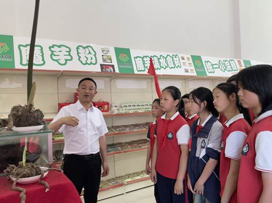 圖示, 示意圖 中度可信度描述已自動生成:ver1