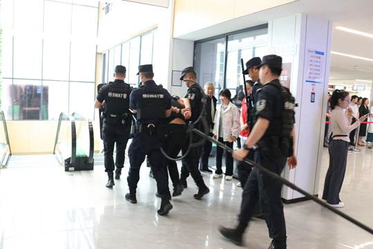 圖示, 示意圖

中度可信度描述已自動生成:ver1